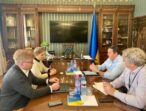 Юлія Тимошенко зустрілася з лідером опозиції ПАР